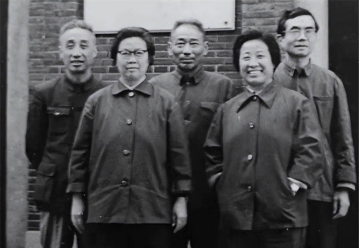 陈独秀的后代现状如何？