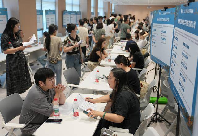 杭州举办人工智能专场招聘会