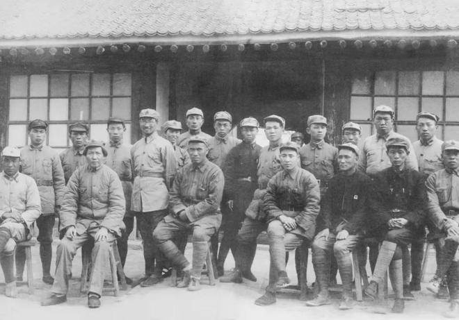 红船专访丨张际春之子张晓刚：父亲用一首“踏莎行”概括前半生